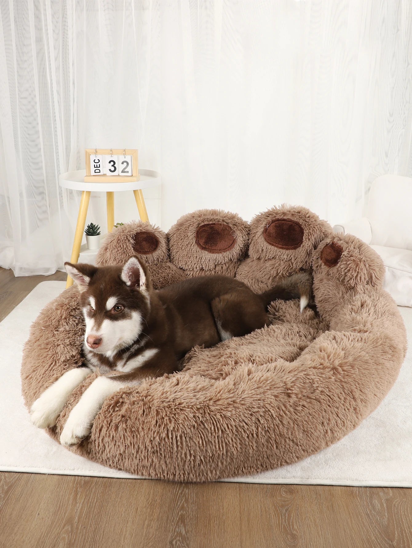 Dog Bed Winter Cat Pet Sofa Cute Bear Paw Shape Comfortable Pet Sleeping Beds For Small Medium Large Soft Fluffy Cushion Dog Bed